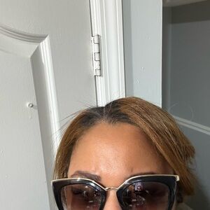 Stylish Black Gradient Women's Sunglasses
